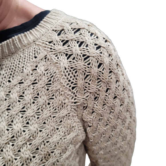 Cyrus Tan Fisherman Cable Knit Sweater Sz M Neutral Cozy Capsule Layering Warm - Picture 7 of 10